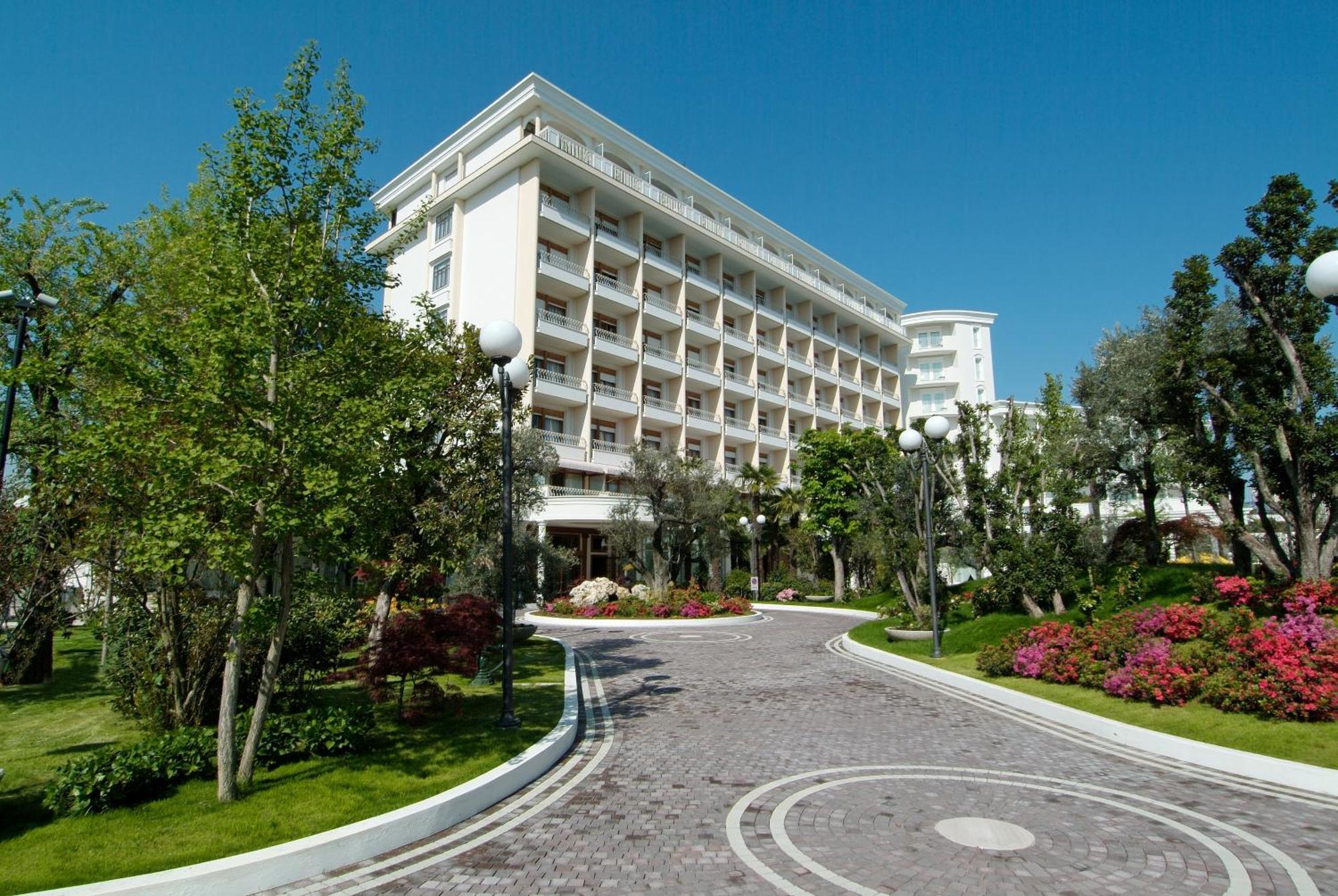 Hotel La Residence & Idrokinesis Abano Terme Ngoại thất bức ảnh