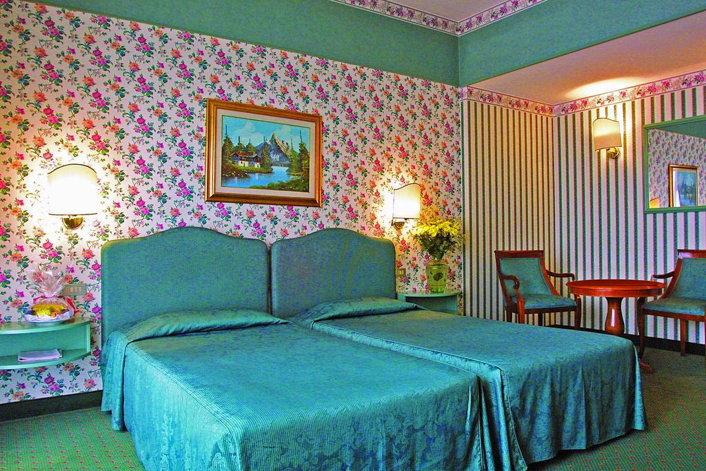 Hotel La Residence & Idrokinesis Abano Terme Ngoại thất bức ảnh