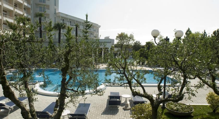 Hotel La Residence & Idrokinesis Abano Terme Ngoại thất bức ảnh